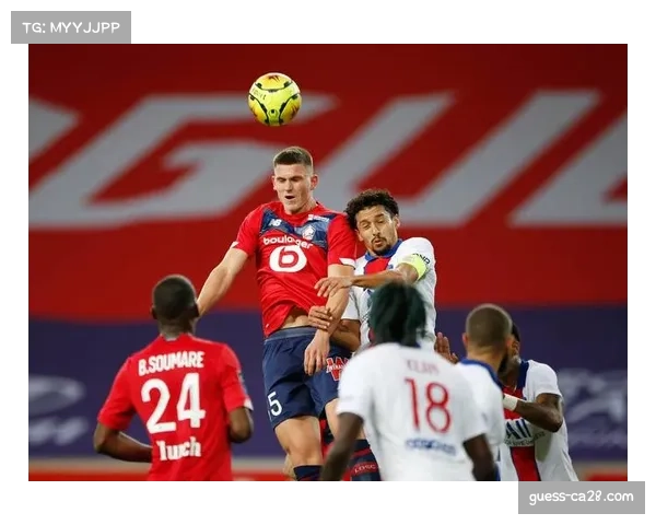 弗赖堡防线稳定性不足 多次出现失误致丢球 弗赖堡防线稳定性不足 多次出现失误致丢球